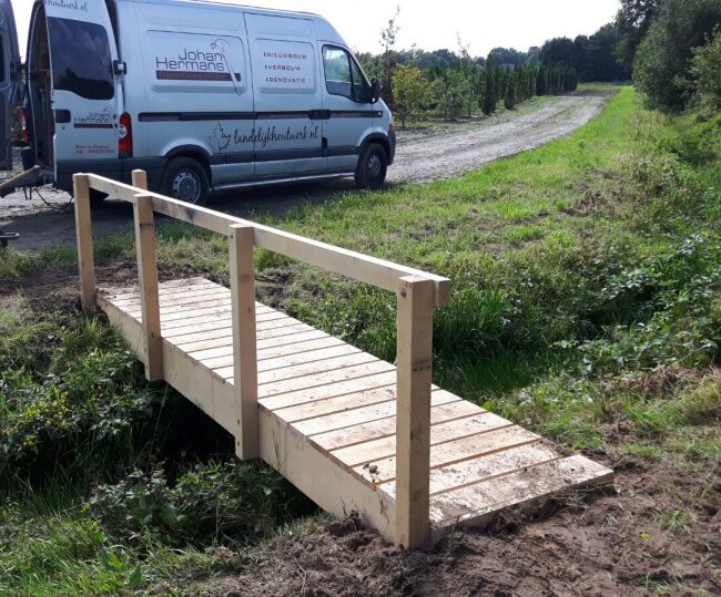 Landschapsinrichting eiken brug